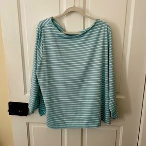 Vineyard vines shirt